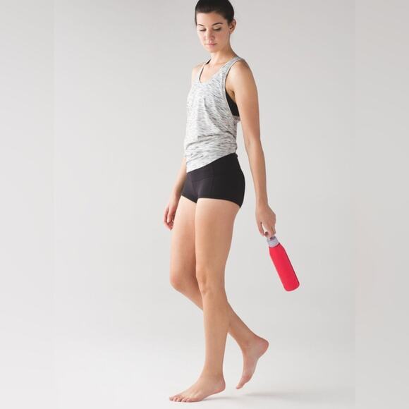 Lululemon Tie It Up Singlet Fly Away Tank Top Tiger Space Dye Black White - Picture 8 of 11